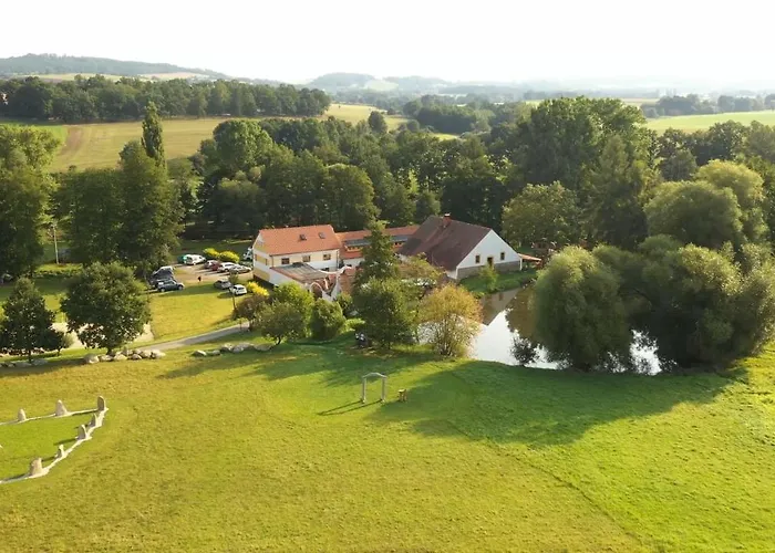 Apartment Viking Strnadovsky Mlyn