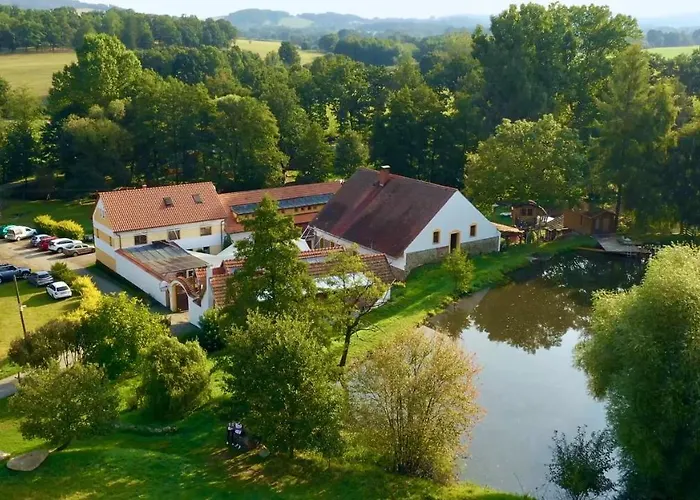 Apartment Viking Strnadovsky Mlyn